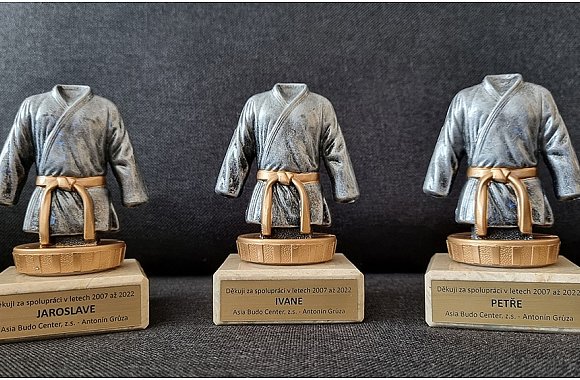 Mistři Asia Budo Center - garanti výuky