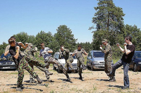 Ukázka Krav Maga