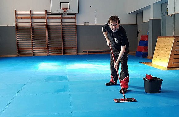 Generální úklid Dojo