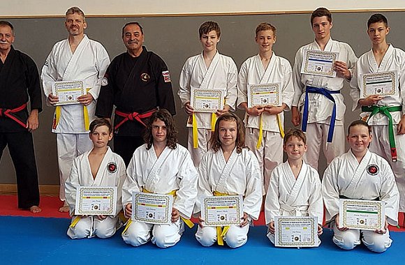 Zkoušky STV Karate 2019