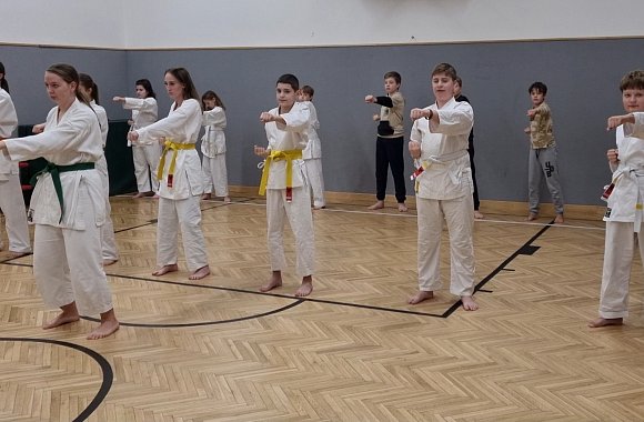 Poděkování rodičům a studentům